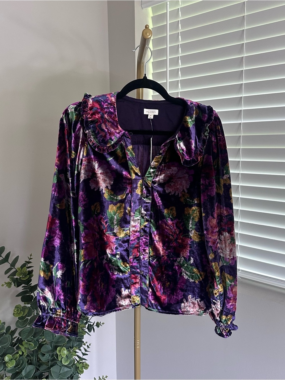 Pilcro Purple Floral Velvet Blouse